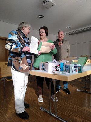 Conny Warsitz mit Rosemarie und Bernd Schotte